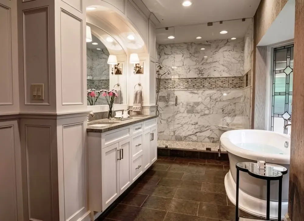 Luke Kuechly House - A Look Inside His $2.3 Million SouthPark, Charlotte Home - Celebrity Homes | HomeImprovementGeek Image of , Celebrity Homes, on HomeImprovementGeek.