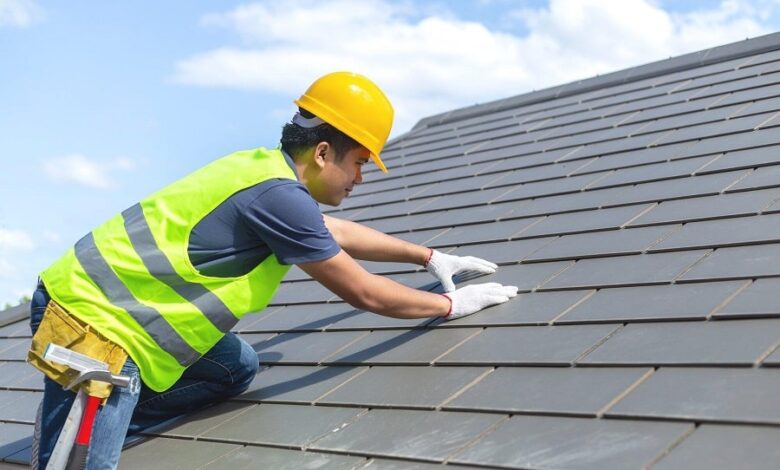 The Top 4 Signs That Your Home Needs a Roof Repair Services