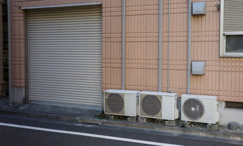 The Differences Between Climate-Controlled and Traditional Storage Units