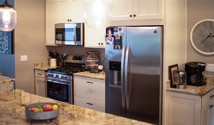 Ideas for Creating a Cohesive Look with Mixed Appliance Finishes