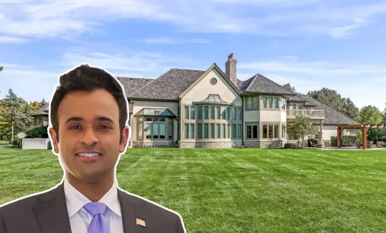 Vivek Ramaswamy House with luxury design and large lawn in Ohio, showing front view of his mansion
