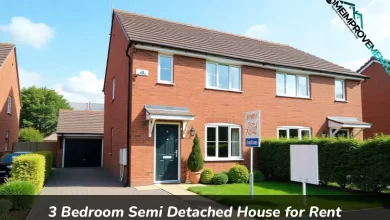 3 bedroom semi detached house for rent with private yard and driveway in residential neighborhood