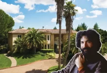 Jerry Garcia home at Stinson Beach known as Sans Souci where the Grateful Dead guitarist lived with his family from 1971 to 1978