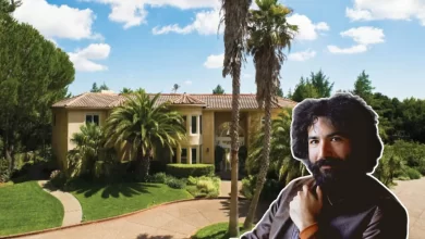 Jerry Garcia home at Stinson Beach known as Sans Souci where the Grateful Dead guitarist lived with his family from 1971 to 1978