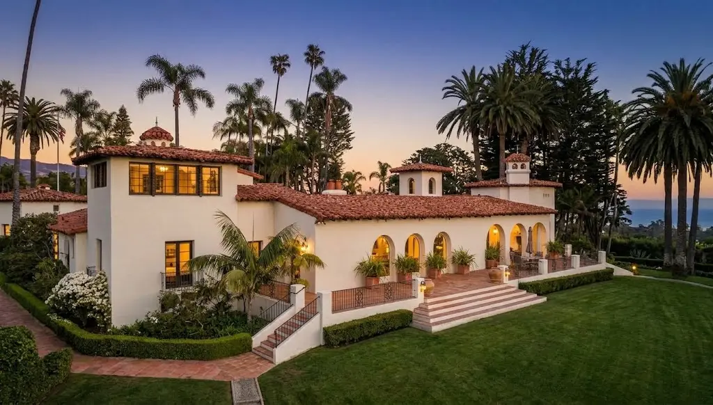 Image of , Celebrity Homes, on HomeImprovementGeek.