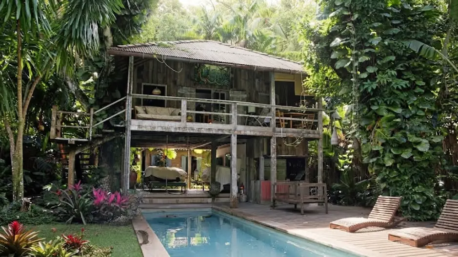 Image of , Celebrity Homes, on HomeImprovementGeek.