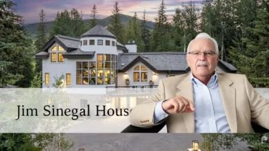 Jim Sinegal house waterfront mansion in Hunts Point, WA on Lake Washington